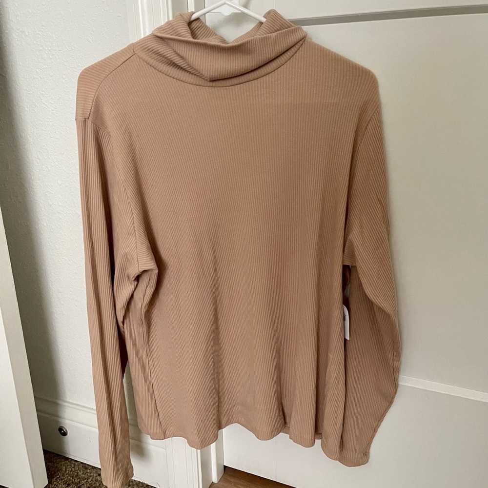 NWT Old navy long sleeve tunic top, brown